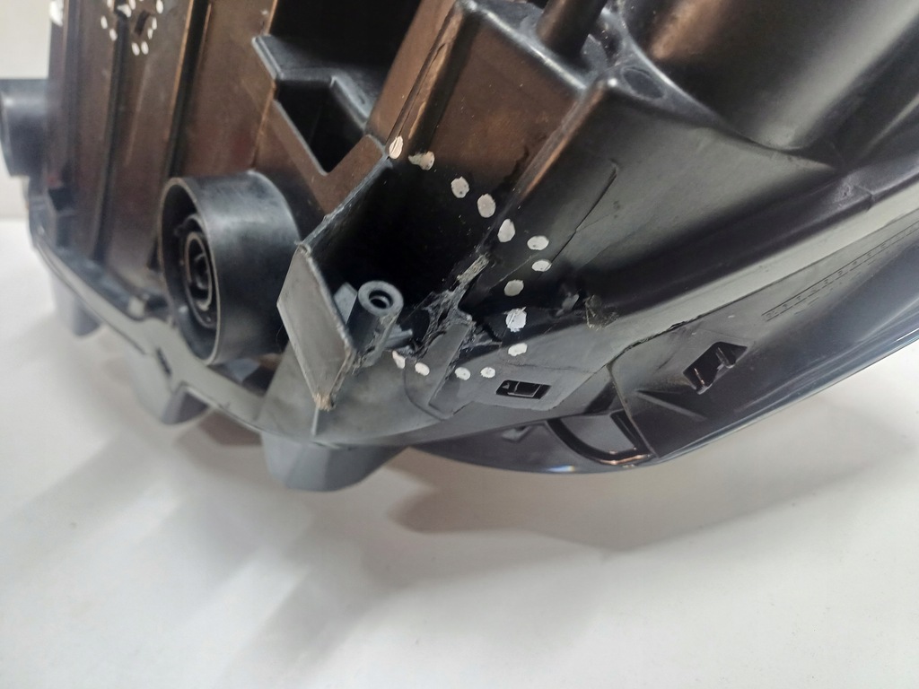 фото №14, Лампа правый перед vw t-roc h7 17- europa