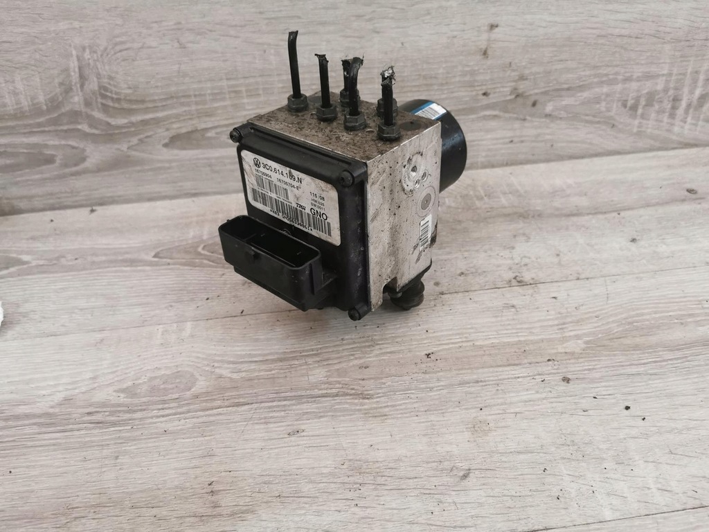 фото №1, Насос abs 3c0614109n vw passat b6