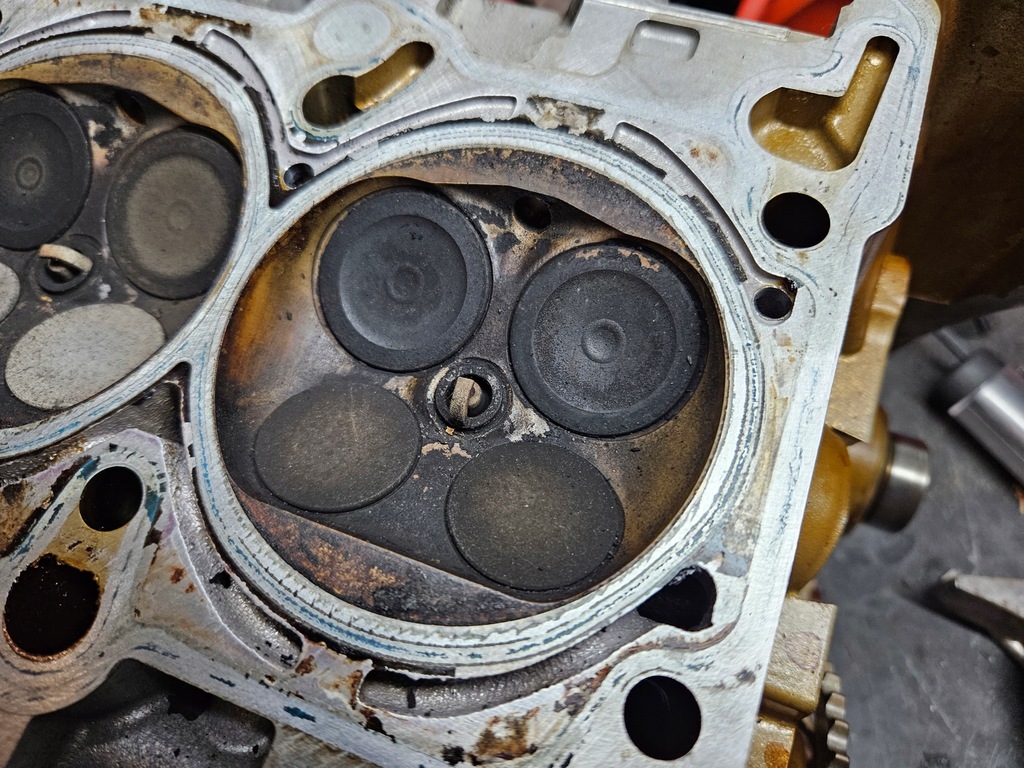 фото №16, Головка правая audi s4 b8 s5 3.0t 3.0 tfsi ctu cgx