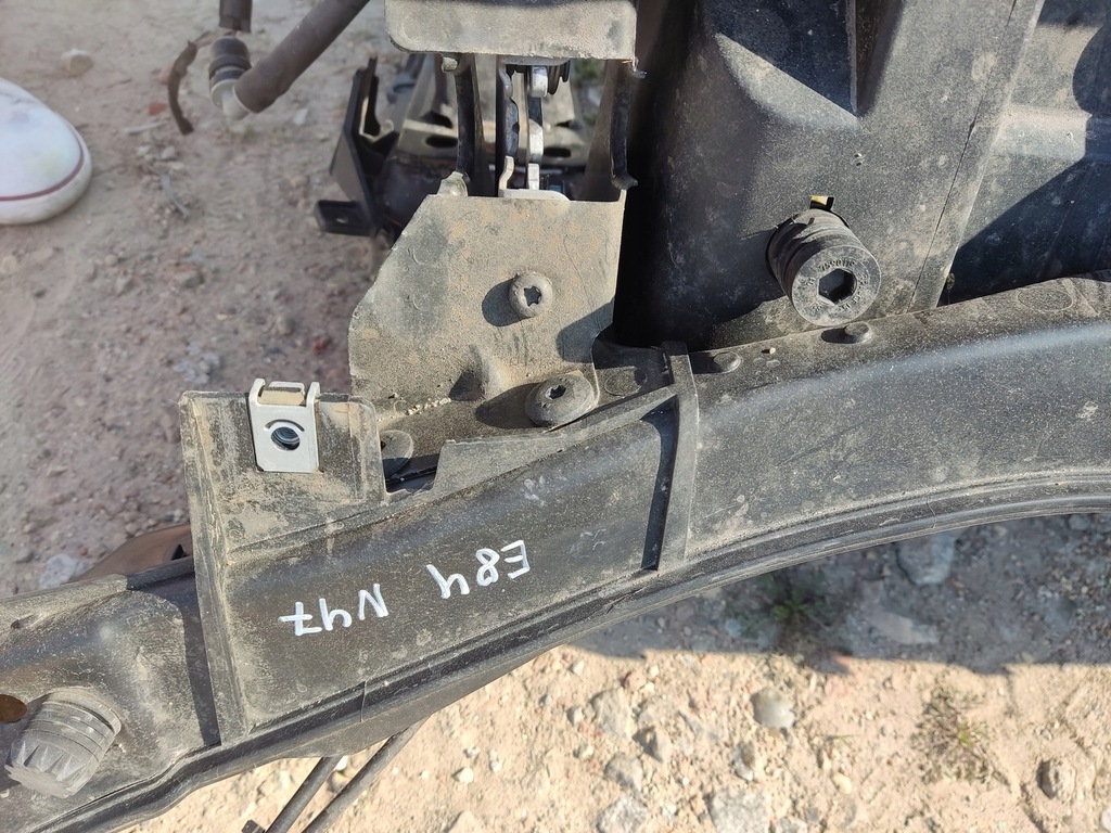 фото №9, Bmw x1 e84 pas передний усилитель