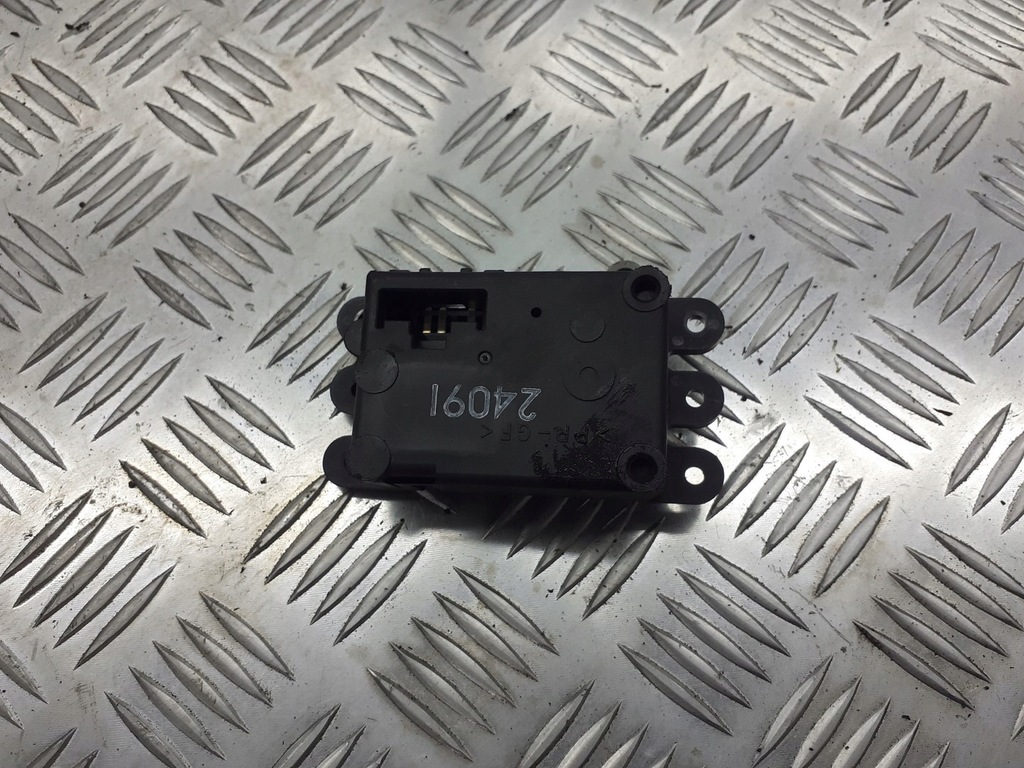 фото №1, Моторчик обігрівача mazda premacy 24091