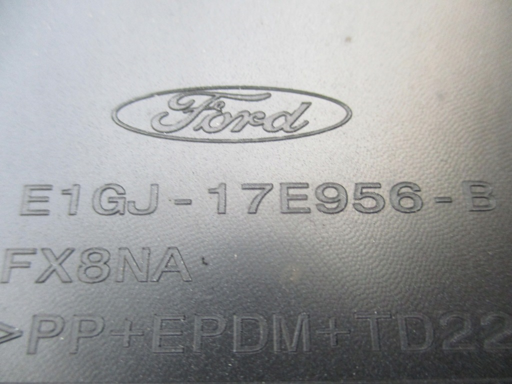 фото №12, Ford s-max mk2 titanium 2015- диффузор накладка бампера задняя e1gj-17e956-b