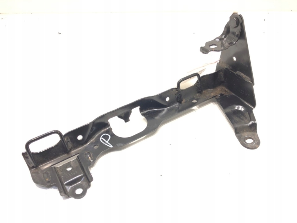 Кронштейн isofix правое toyota yaris 3 10-22 Доставка