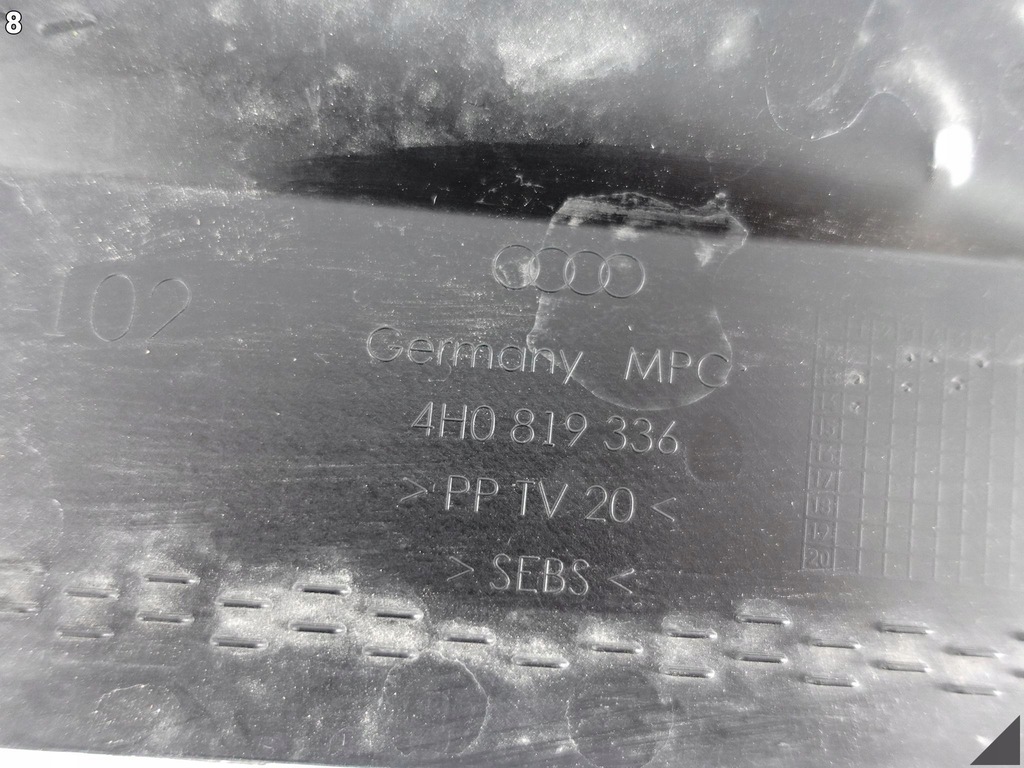 фото №9, Audi a8 s8 d4 4h0 lift 09-17 жабо накладка заглушка праве 4h0819336