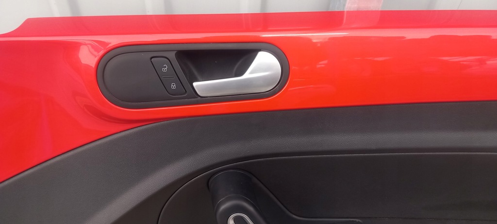 фото №10, Vw new beetle 16 - обшивка дверь левый правый usa