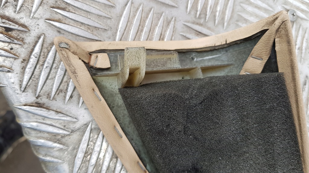 фото №10, Mercedes w163 ml защита зеркало треугольник правый