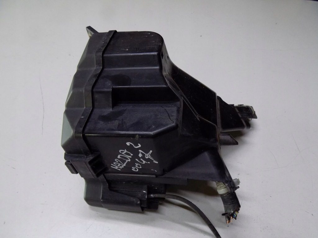 фото №5, Mazda 2 ii 07-14 1.3 коробка предохранителей