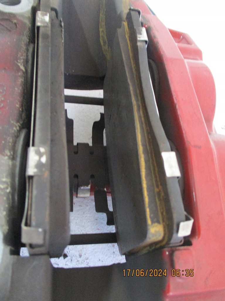 фото №3, Суппорт суппорты alfa romeo stelvio 2,2d перед передний