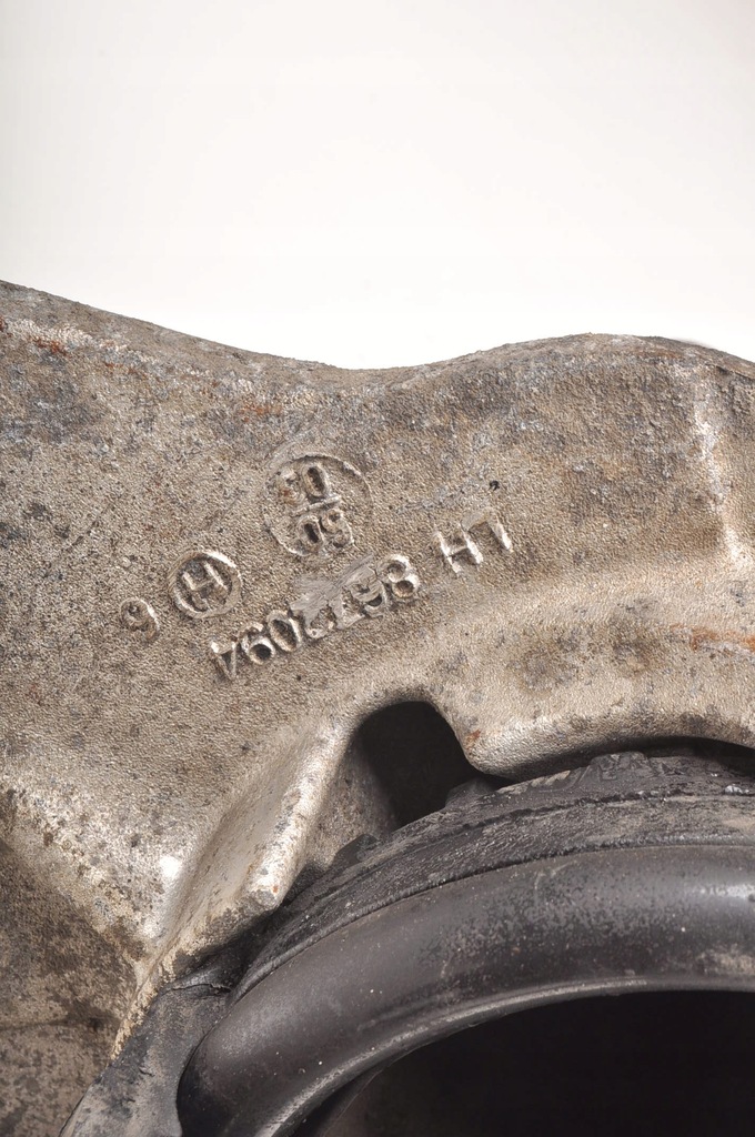 фото №10, Volvo v70 ii xc70 ii амортизатор задняя задний левый nivomat 30639392