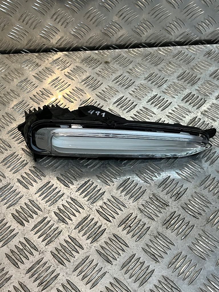 фото №1, Протитуманна фара drl bmw i3 правий 90156475