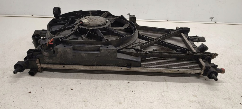 Радиатор воды вентилятор opel astra h gtc 1,6 16v Доставка