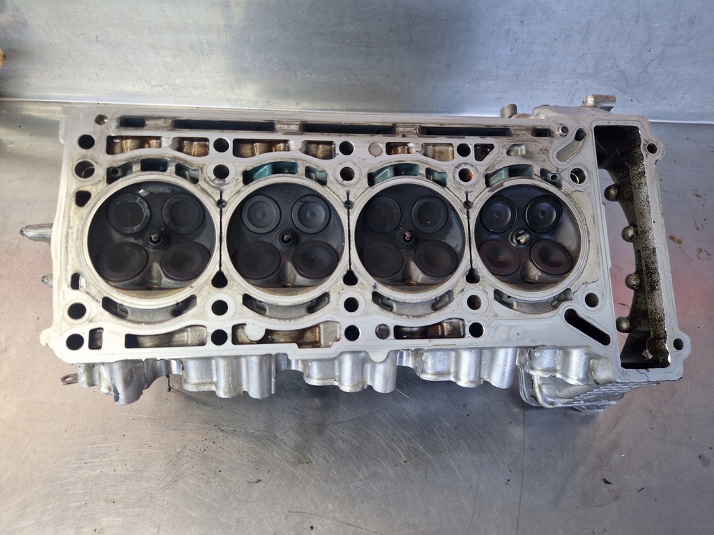 фото №13, Головка валы mercedes w204 w212 1.8 cgi r2710511902 r2710162201 идеальное состояние !