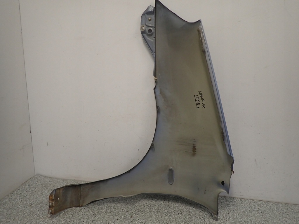 фото №12, Suzuki liana 01-07 крыло передний правый ze9