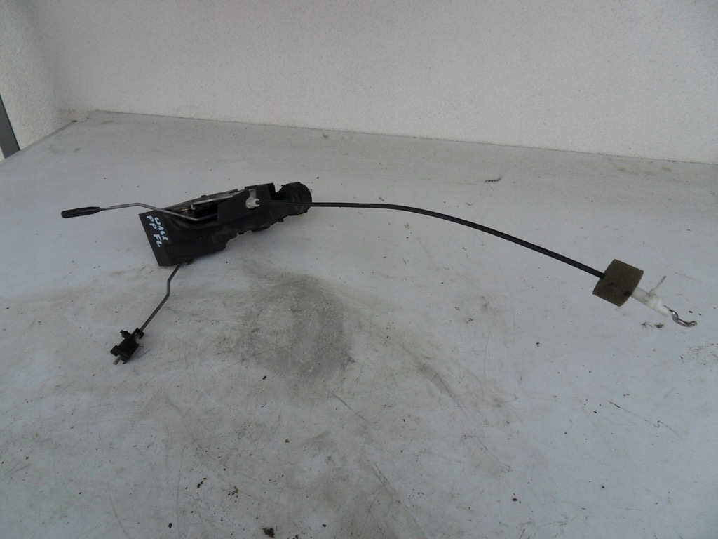 фото №1, A klasa w168 01-04 замок двері перед правий + трос