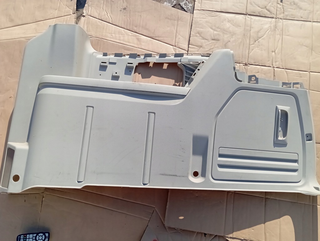 фото №16, Chrysler town country обшивка багажника левый правый обивка grand caravan