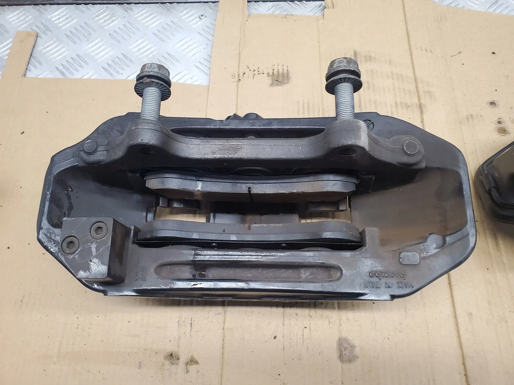 фото №16, Audi a7 s7 4g 4g0615106at комплект наборы тормозные диски, тормозные колодки, суппорты