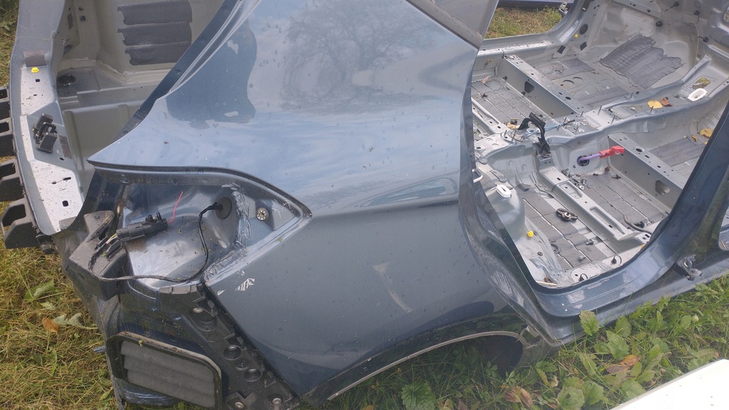 фото №1, Ford fiesta mk8 четверть правая задняя active 5 d