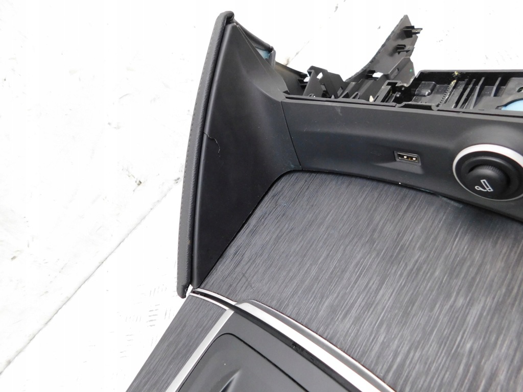 фото №12, Тунель підлокітник зарядний пристрій - alfa romeo stelvio 16-22 eu