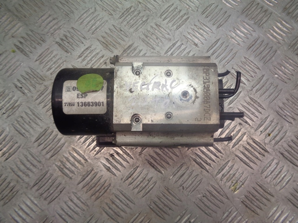 Купити Насос abs opel vectra c 1.9 cdti 13663901
