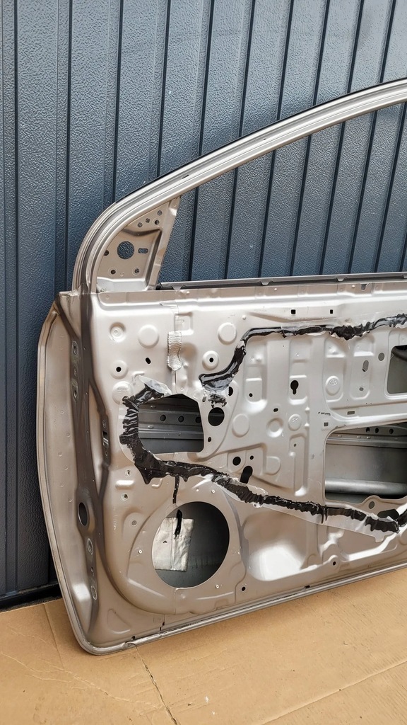 фото №11, Toyota auris ii 2 12- дверь перед передние правое