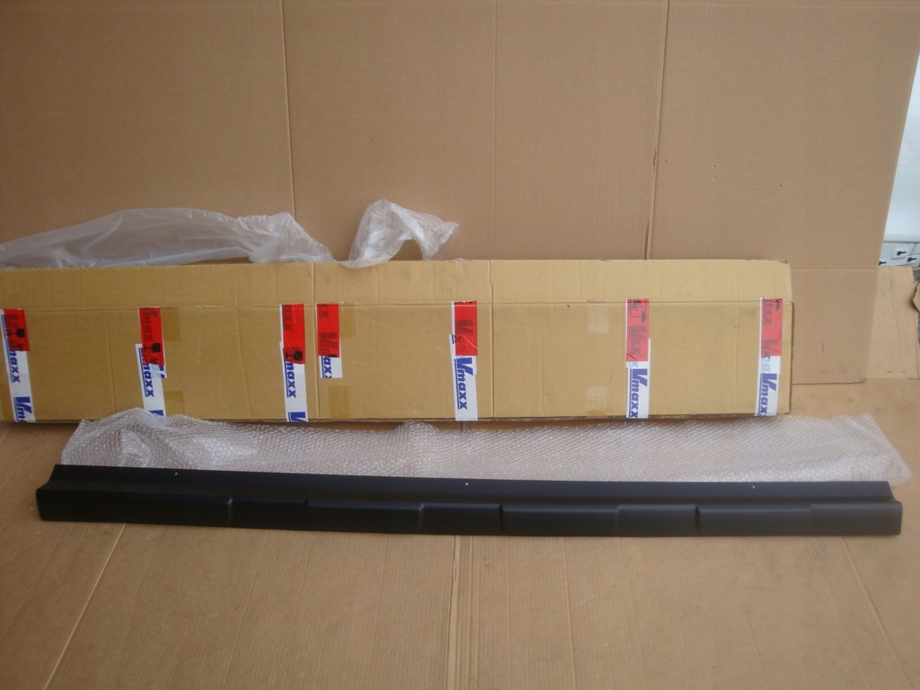 фото №1, Mitsubishi space star ii молдинг порог правая nowa