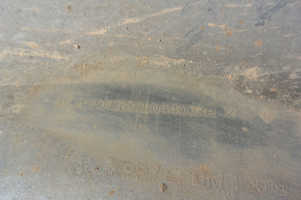 фото №10, Молдинг порог mercedes w204 sedan avantgarde 775