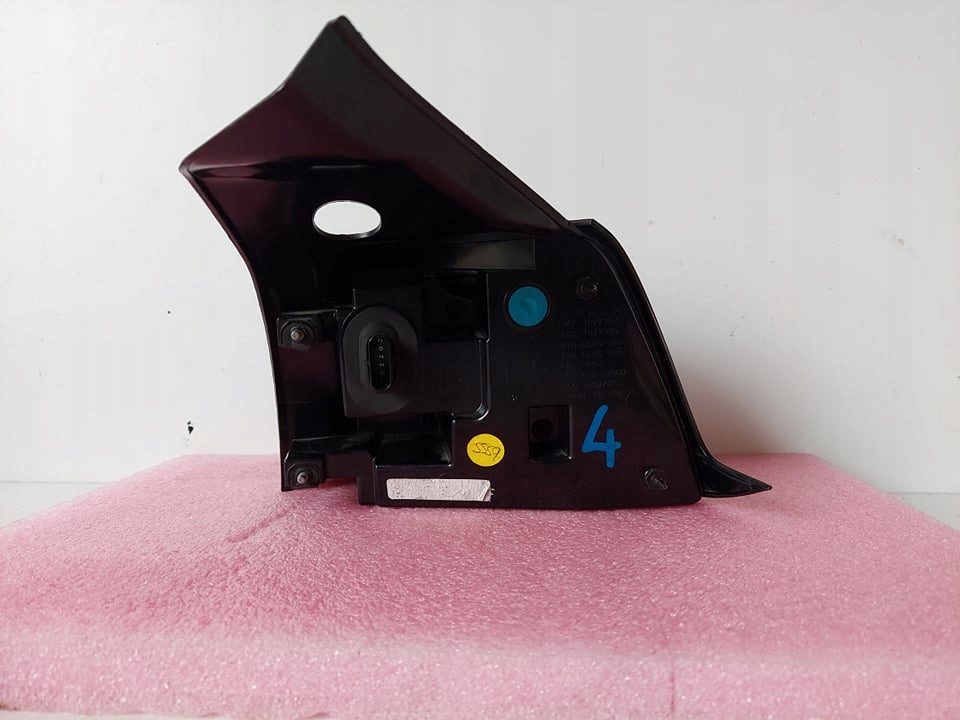 фото №4, Tesla model 3 лампа ліва задня задня led