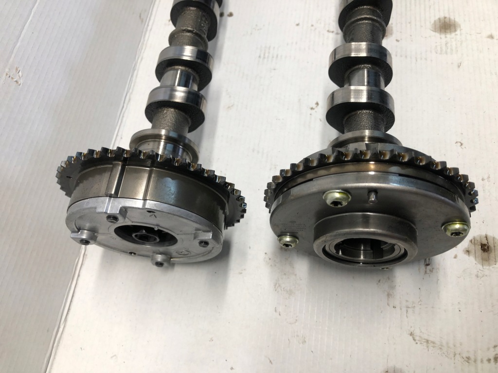 фото №6, Вали розподільного валу pe01124x0b mazda 3 bm 2.0