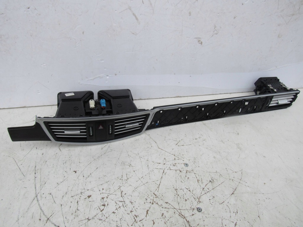 фото №6, Mercedes e w212 212 решітка середня повітроводи молдинг 2126800271