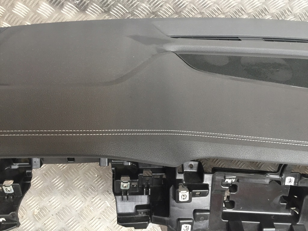 фото №13, Audi q7 4m lift консоль приборная панель приборная панель подушка безопасности ремни кожа orginal