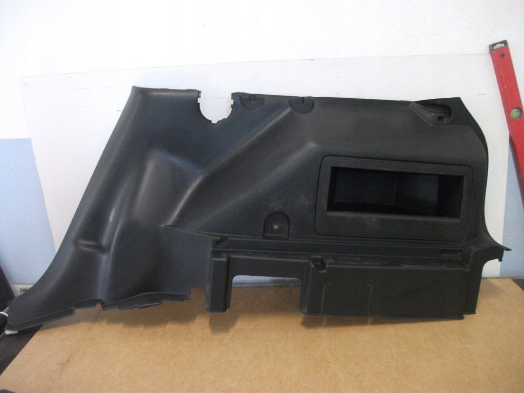 фото №1, Jeep compass i обшивка багажника правый