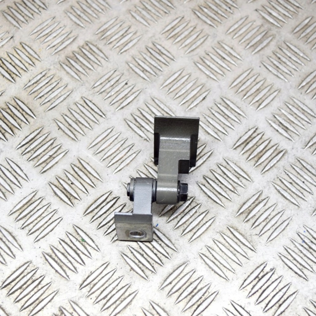 Bmw 3 g20 g21 2021 права сторона петля верхній двері передніх Недорого