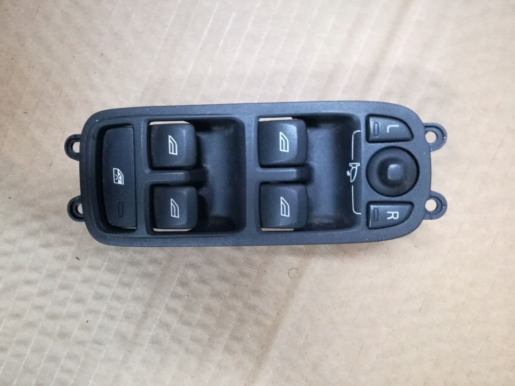 фото №1, Volvo xc60 1 i 08-13 панель керування перемикач відкривання вікон 31272009
