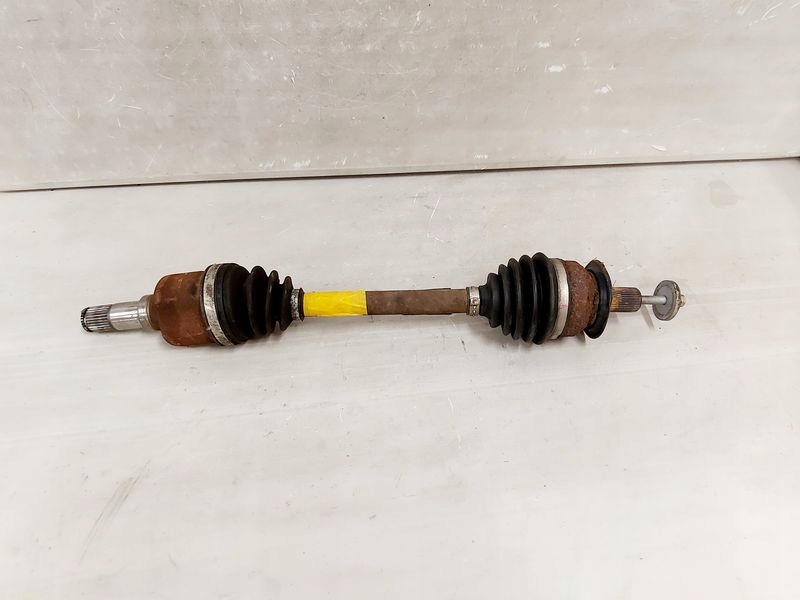 фото №1, Volvo c30 2.0 b приводной вал левая короткий приводная