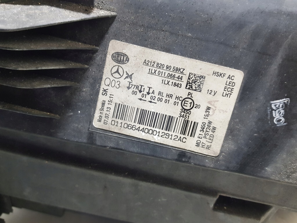 фото №10, Лампа led правая перед mercedes w212 lift комплектная