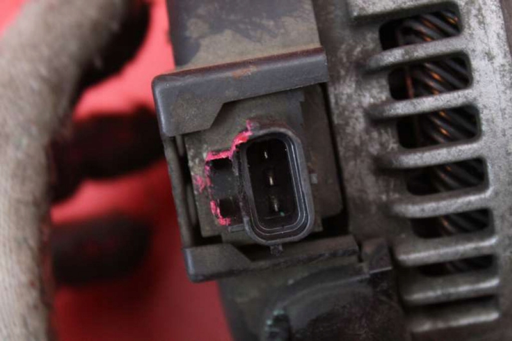 Генератор 4m5t-10300-kb ford focus mk2 1.8 tddi 116 km 04-08 Недорого