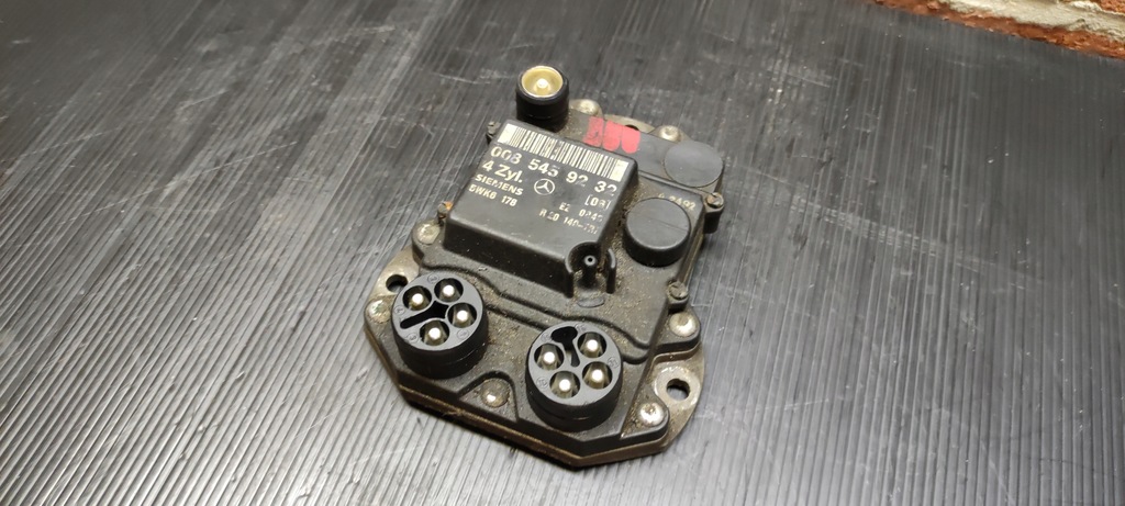 фото №1, Mercedes w124 модуль запалювання 5wk6178 0085459232