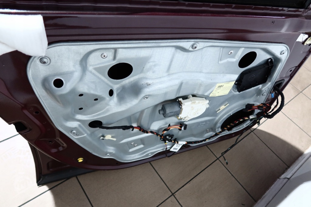 Mercedes w164 gl x164 дверь левый перед передние 544 левая gl164 Киев