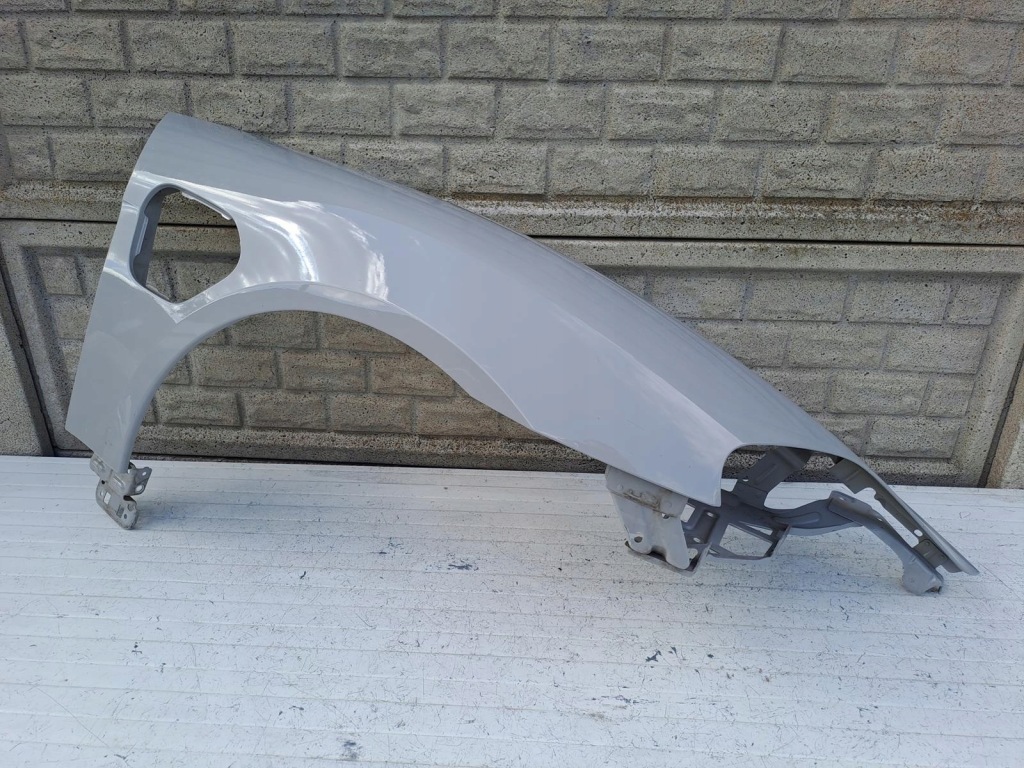 фото №1, Porsche taycan 9j1 9 j крыло передний правый оригинал