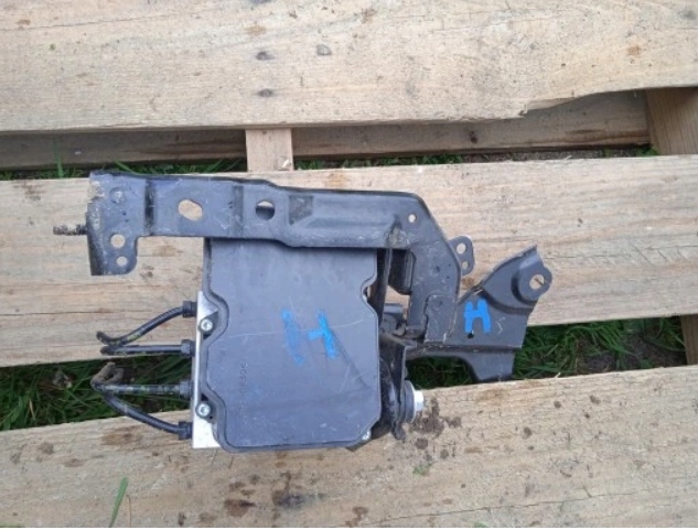 фото №1, Насос abs toyota highlander 44510-48140