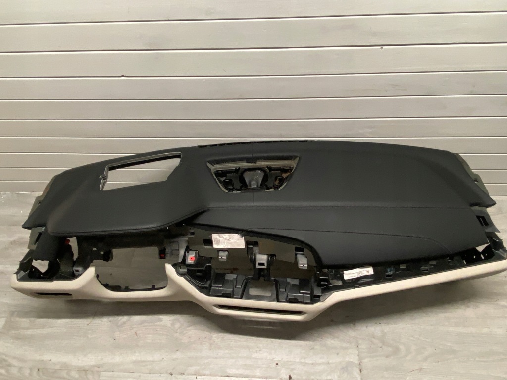 фото №8, Bmw x5 g05 x6 g06 g07 приборная панель приборная панель  кожа elfenbein weiss ароматизатор