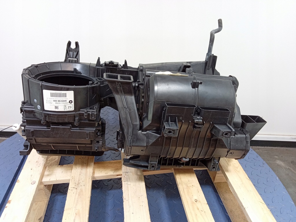 фото №5, Jeep compass i 2.4 отопитель 68091192ab