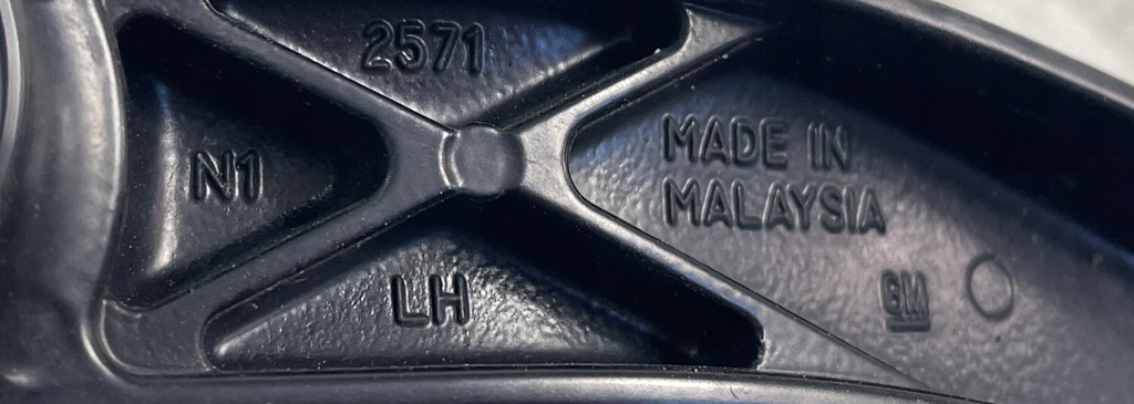 фото №7, Camaro vi 16- левая рычаг дворники gm