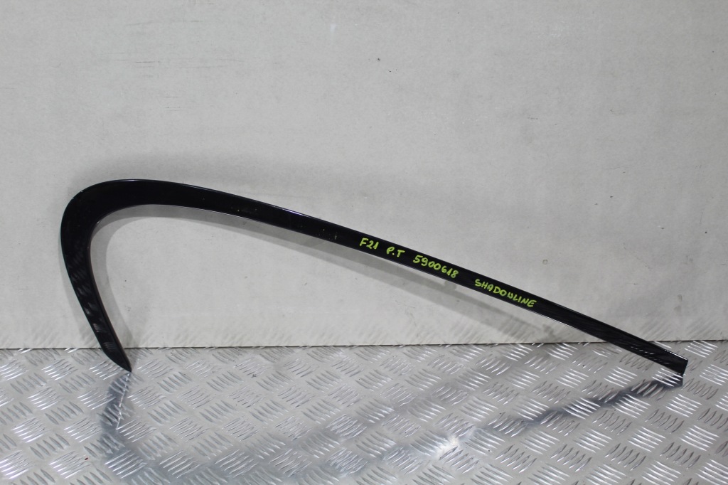 фото №1, Молдинг скло правий задня bmw 1 f20 f21 50900618