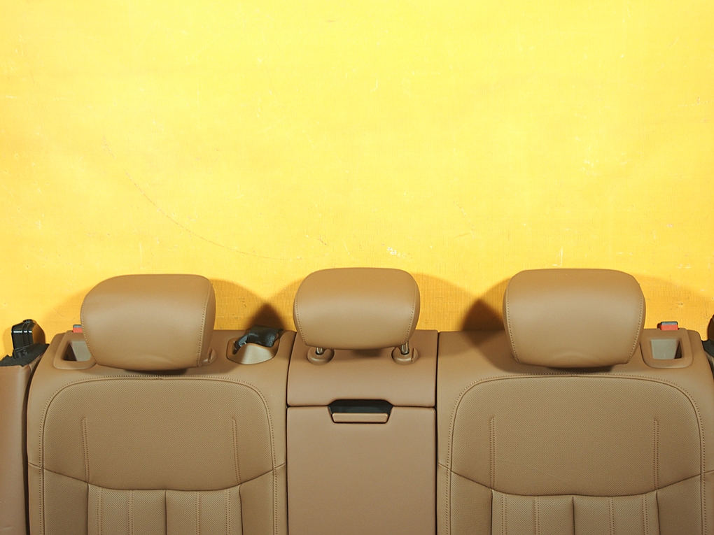 фото №10, Audi e-tron 55 4ke 25km сиденья заднее сиденье valcona обшивки вентиляция массаж bang