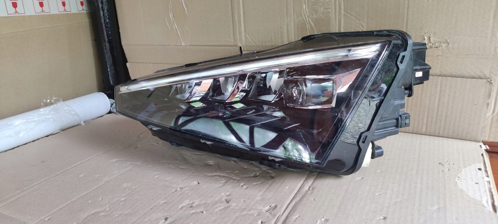 фото №3, Лампа перед skoda scala 657 led