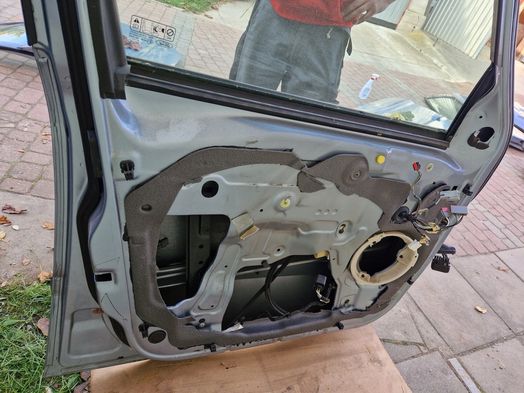 фото №9, Ford s-max mk1 06r дверь левый перед 86