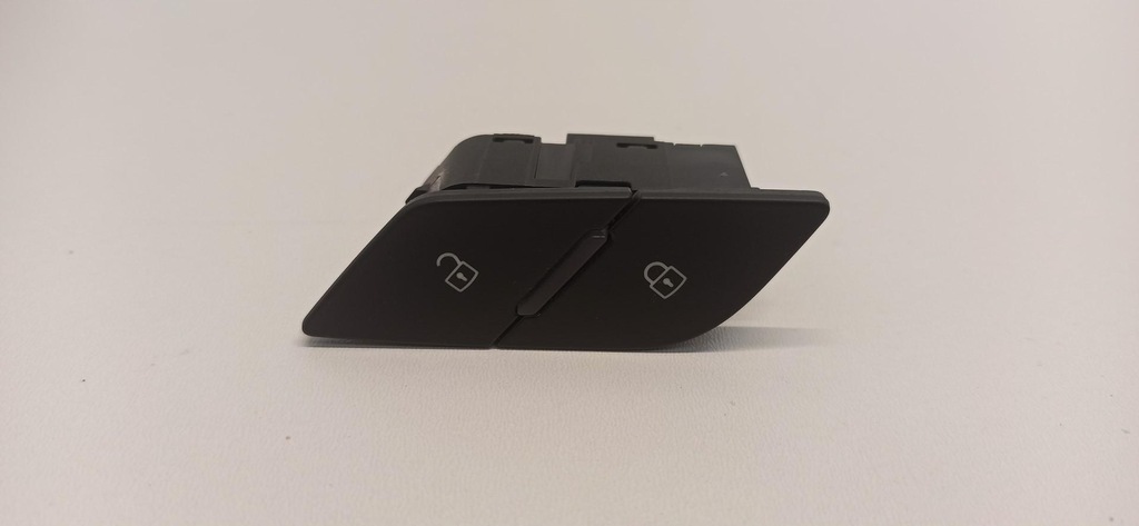 фото №1, Audi q3 кнопка блокировка замка 83a962108