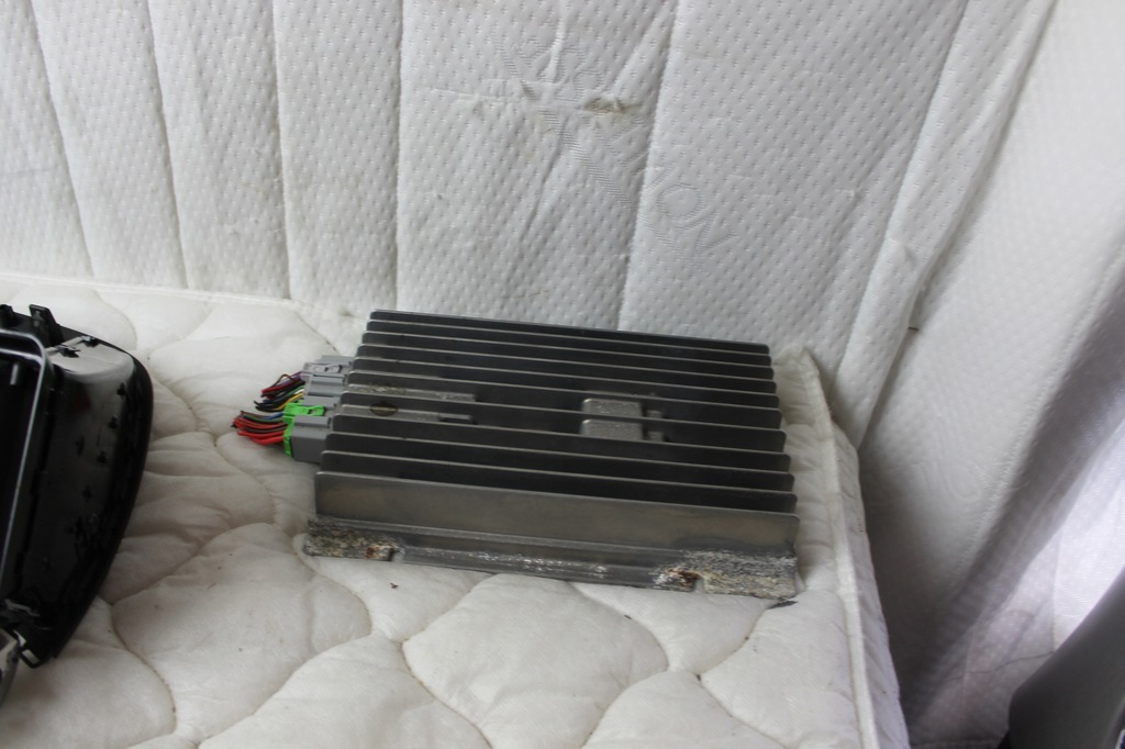 фото №1, Підсилювач радіо аудіо vw passat b7 dynaudio 3aa035456c