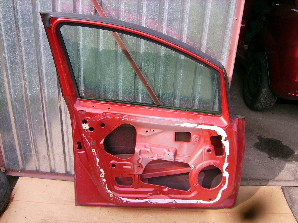 фото №13, Дверь стекло левый перед fiat grande punto 5 дверь 1.4b europa 163/b